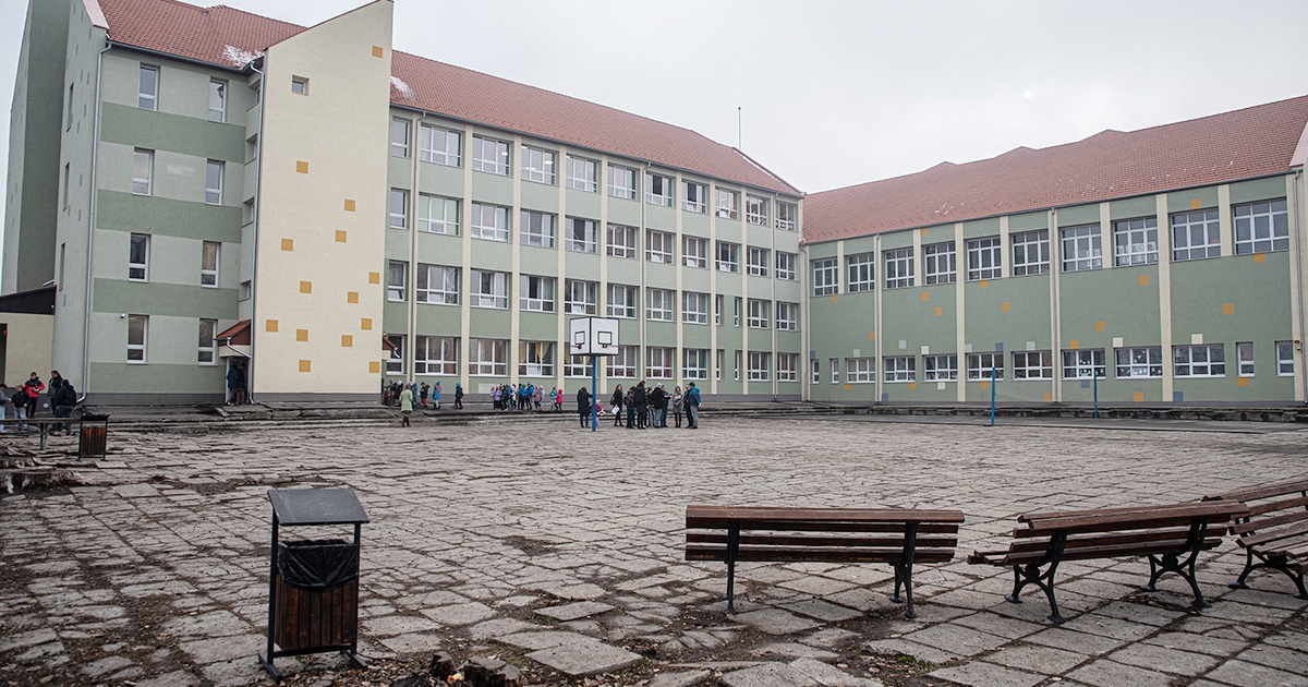 Felújítják a Nagy Imre Általános Iskola udvarát