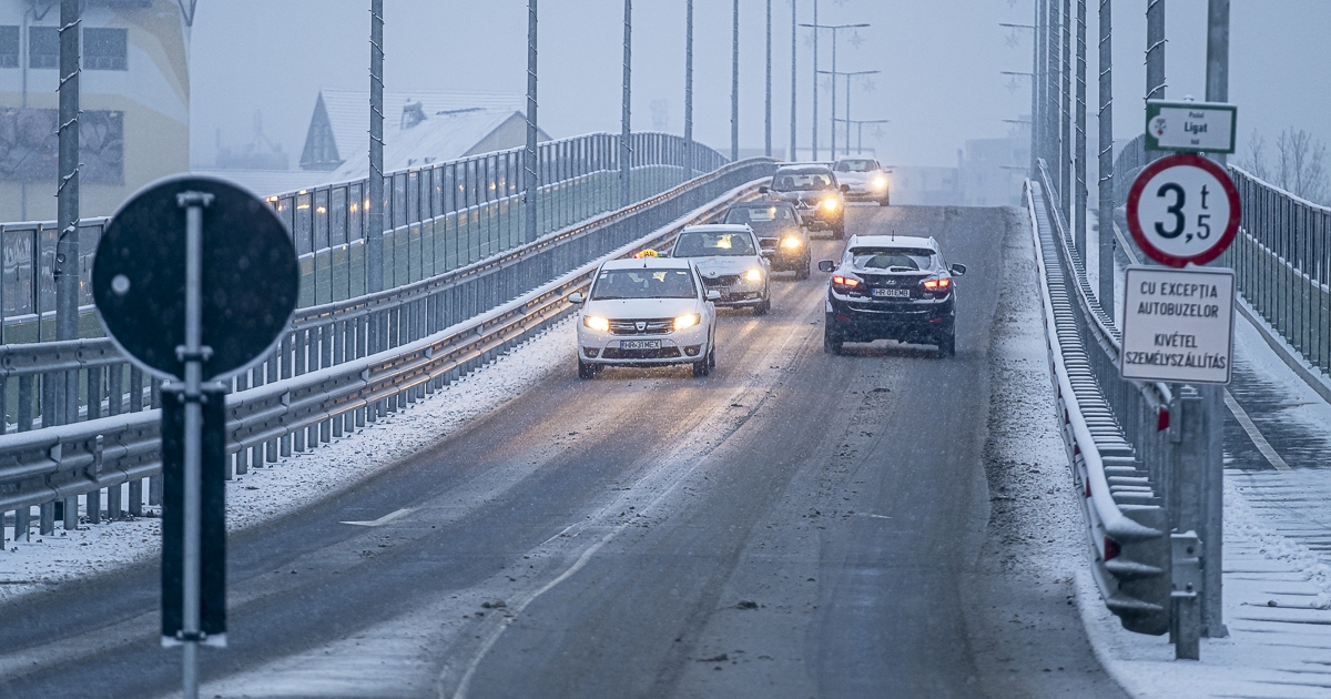 Megyei rendőrség: télies útviszonyok között zajlik a közlekedés