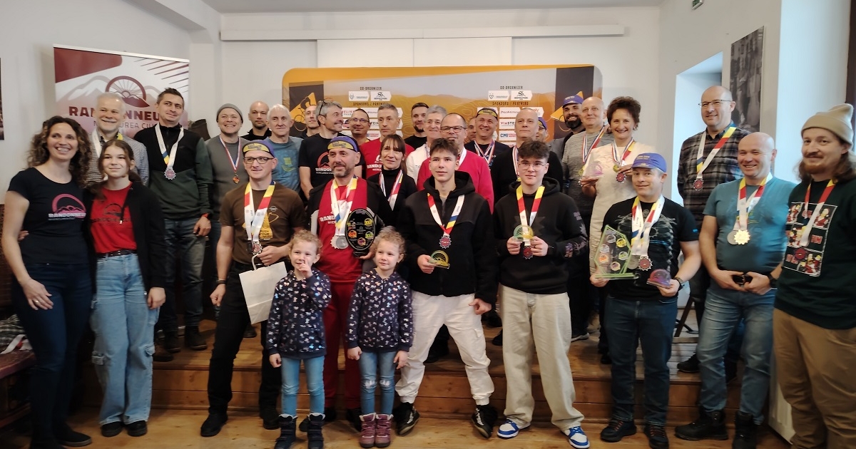 Elismerés az országúti kerékpárosoknak