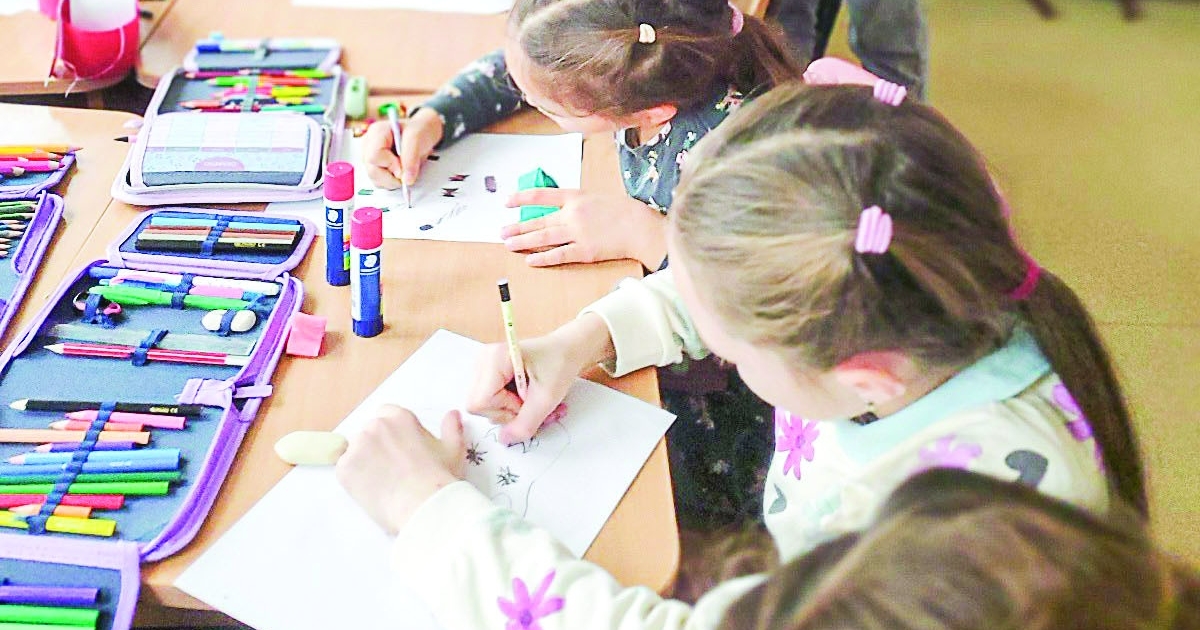 Nyelvtudásukkal a gyermekekért