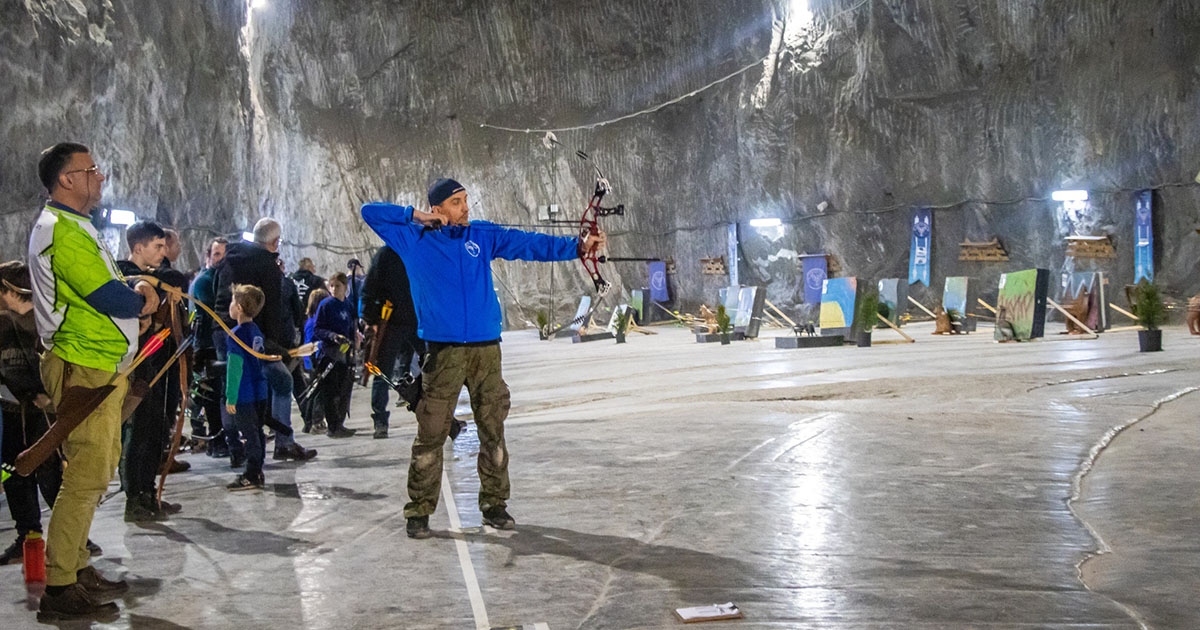 Bányába hívják az íjászokat