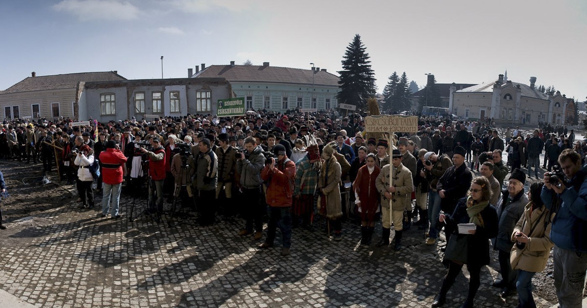 Több száz hagyományőrzőt várnak