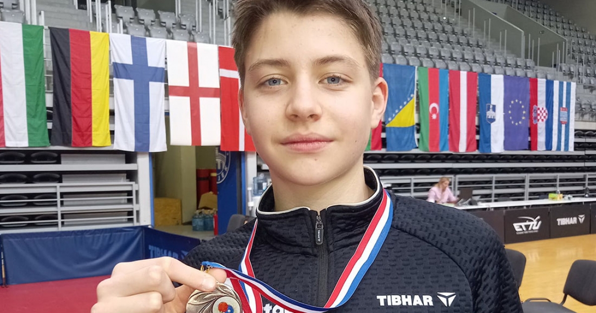 Jól megy Torónak Eszéken