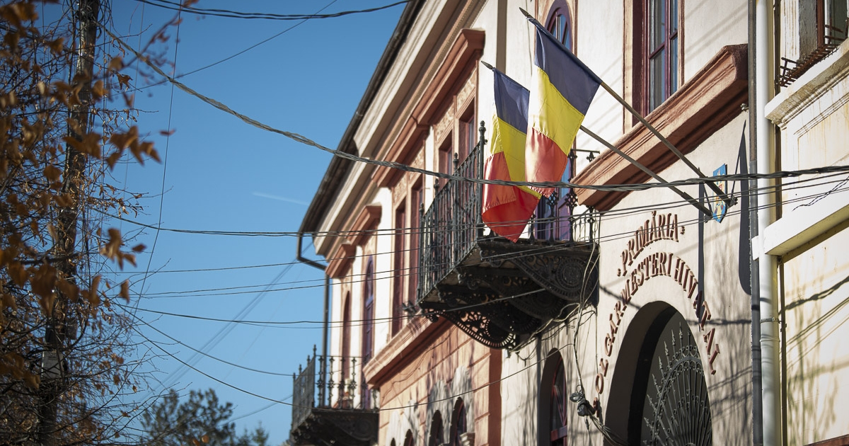 5,7 milliós bevétel adókból