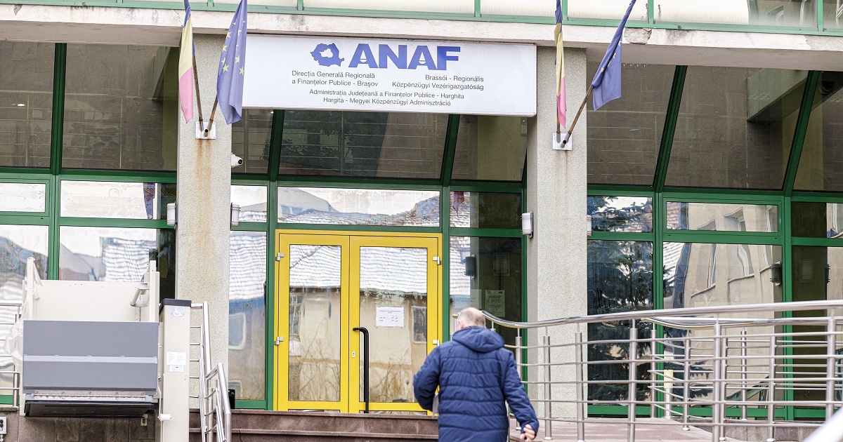 Alaposan meghúzzák a nadrágszíjat