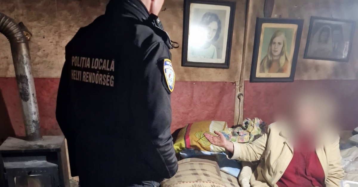 Adományokkal, tűzifával segít a helyi rendőrség a rászorulóknak a rendkívüli hidegek miatt