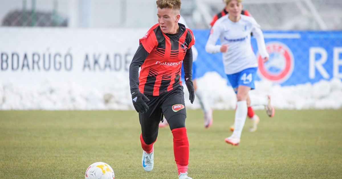 Döntetlen a tengerparton