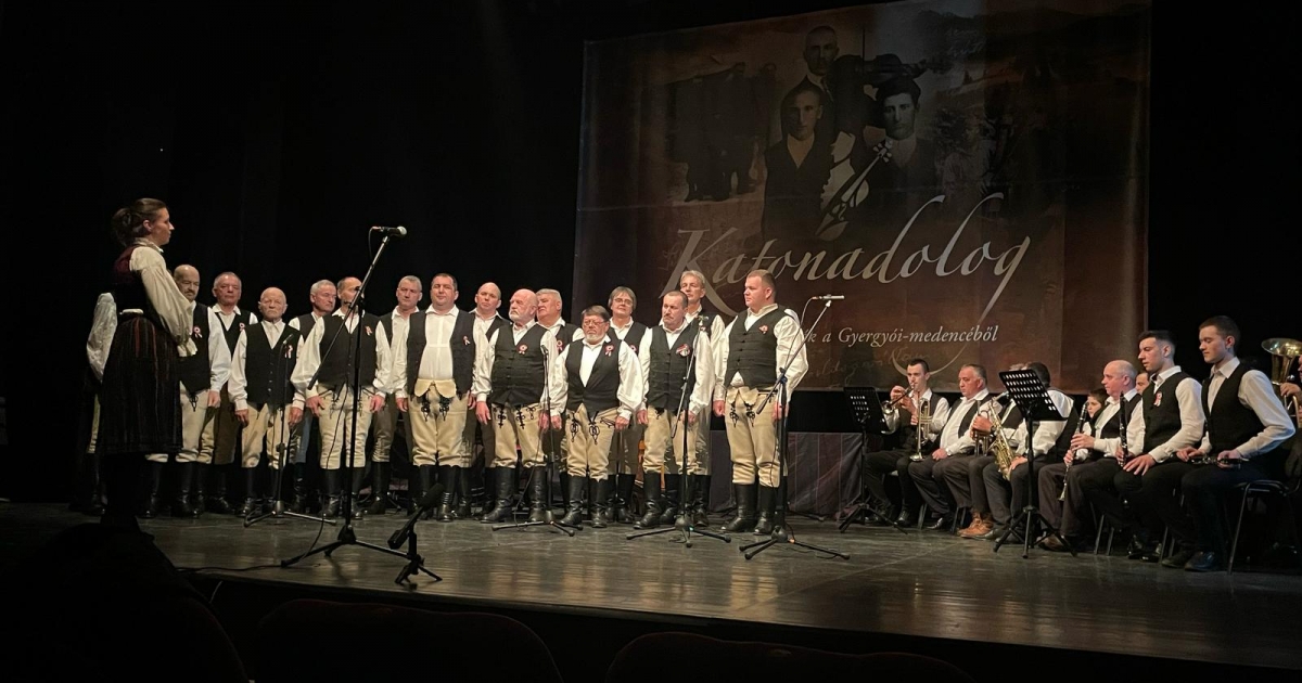 Katonadolog – ősbemutató Gyergyóremetén