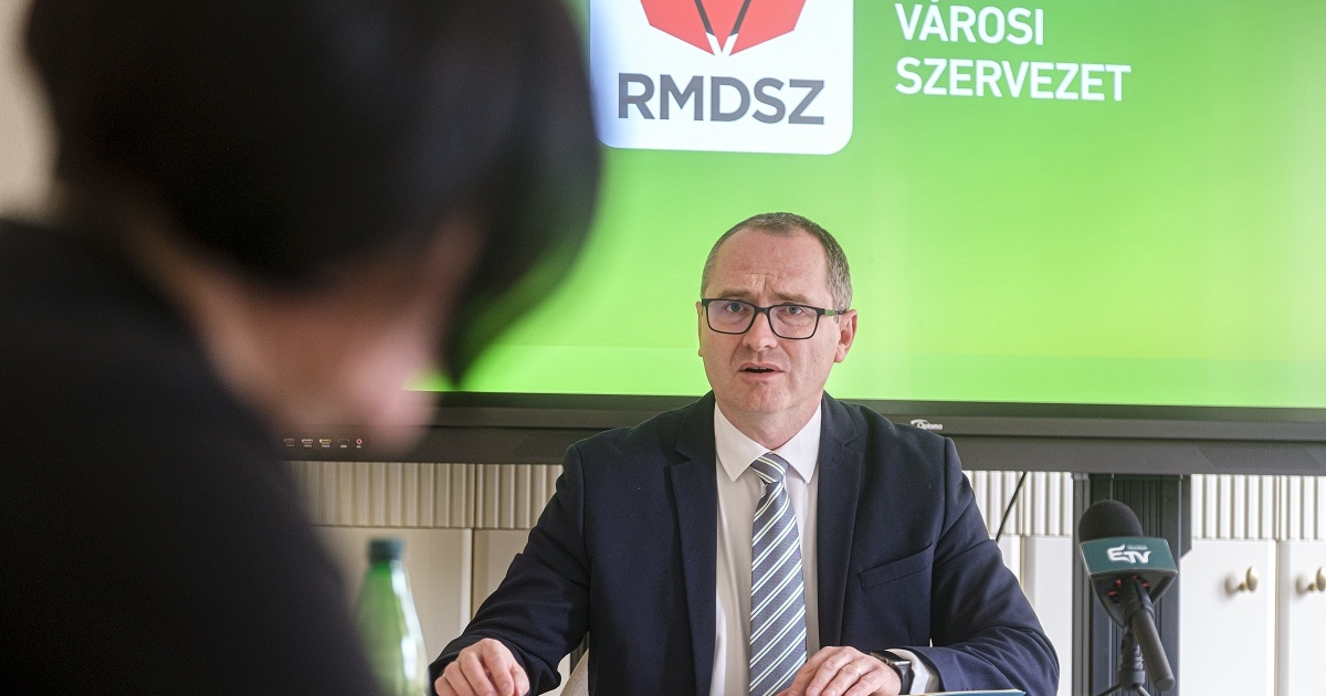 Munkahelyek szűnnek meg a közigazgatási reformcsomag nyomán