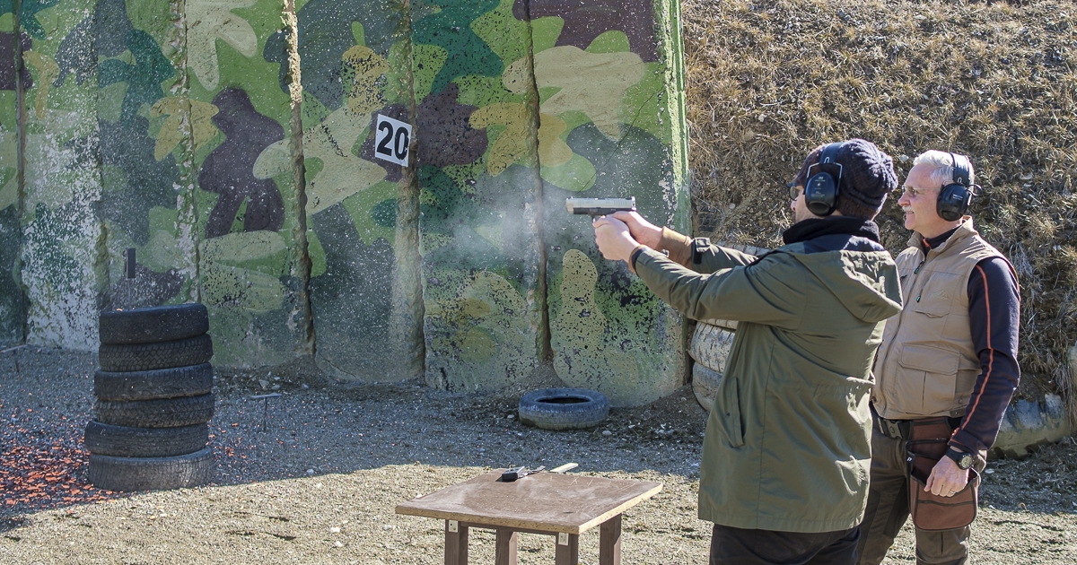 Céllövésben bizonyították rátermettségüket az újságírók