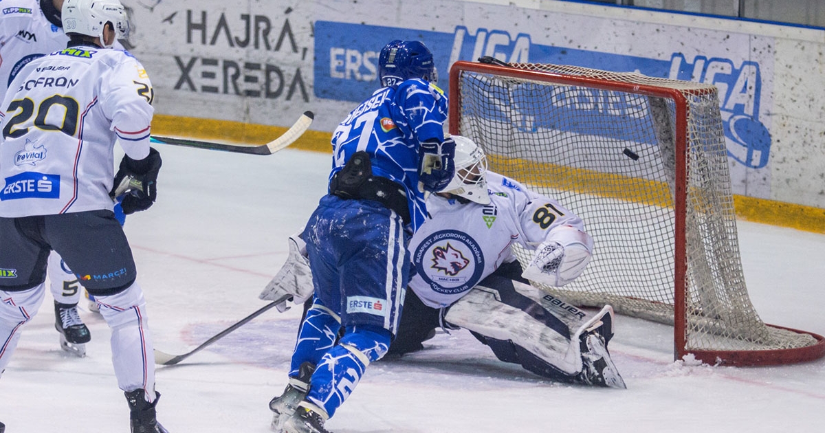 A döntő kapujában