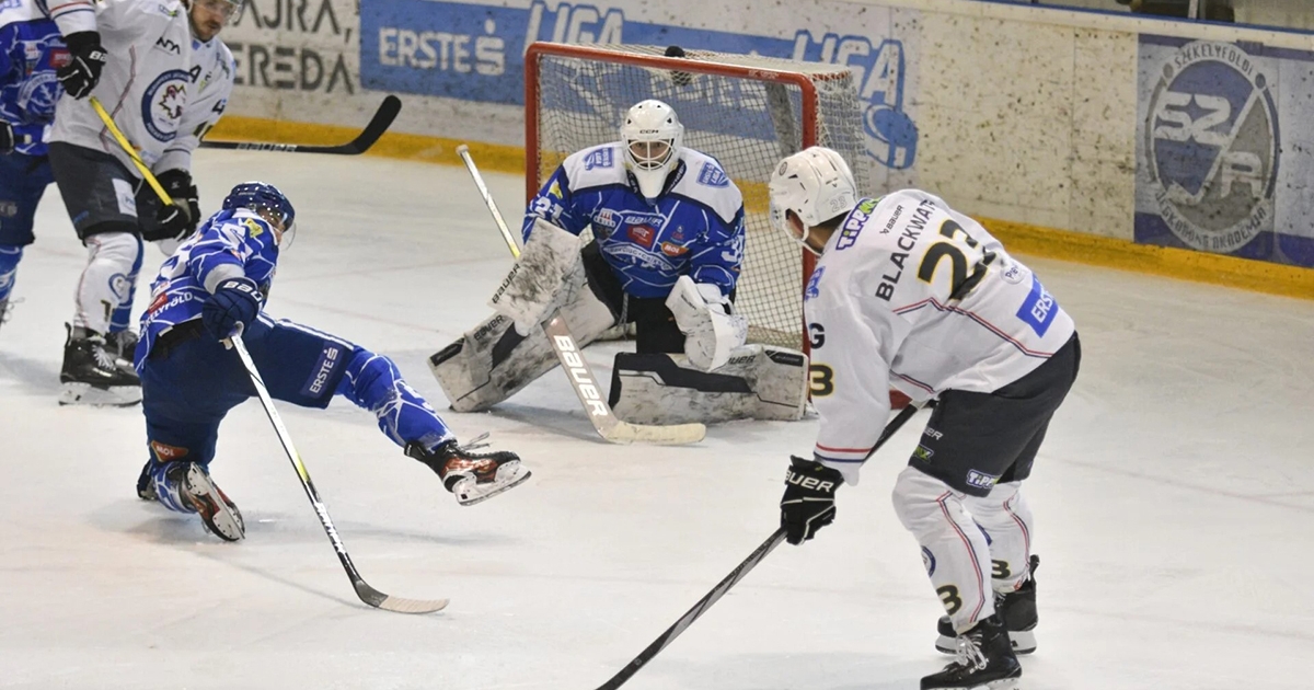 Folytatódnak a párharcok