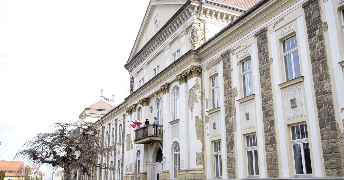 Vármegyeházból városháza