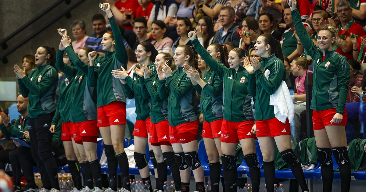 Búcsúzók és újoncok