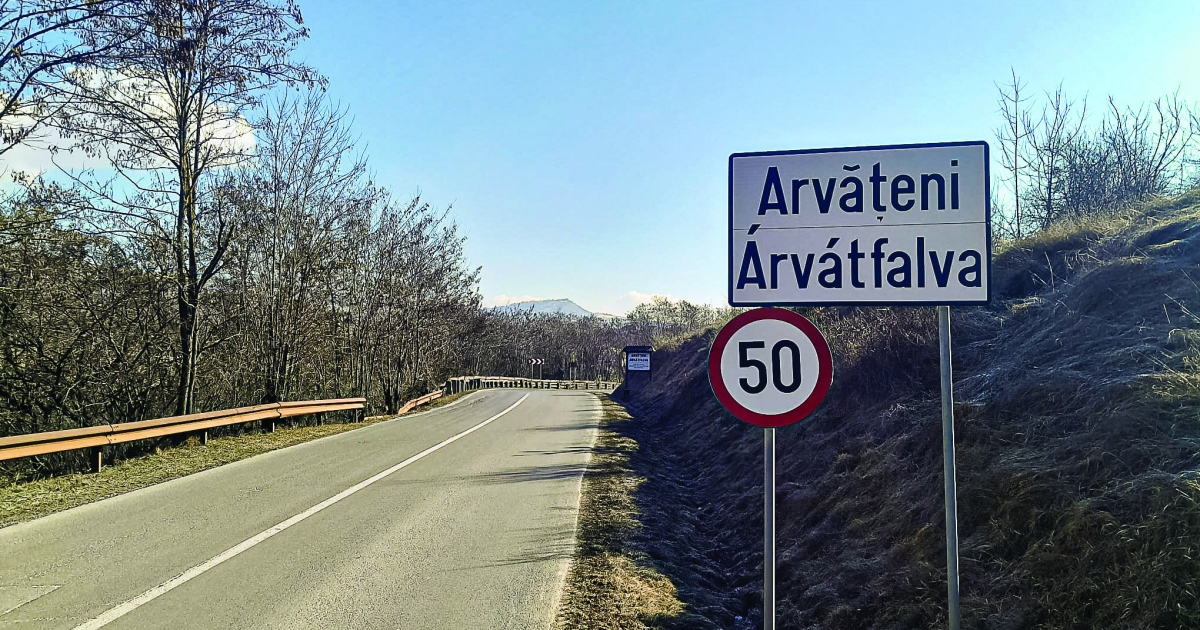 Hosszú késlekedés után elkezdhetik az új vezetékes vízhálózat kiépítését Ár­vátfalván