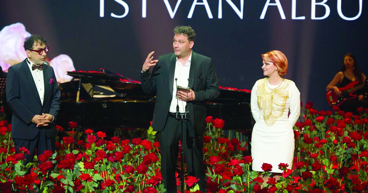 Uniter-díjat kapott a Figura Stúdió Színház igazgatója