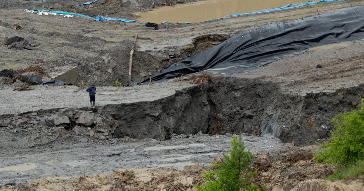 Petres Sándor: Nem biztonságos a beavatkozás a parajdi sóbányánál