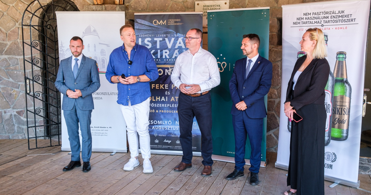 István, a király a csíksomlyói nyeregben