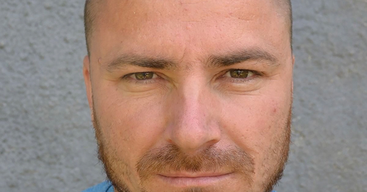 Körözött személyt keresnek