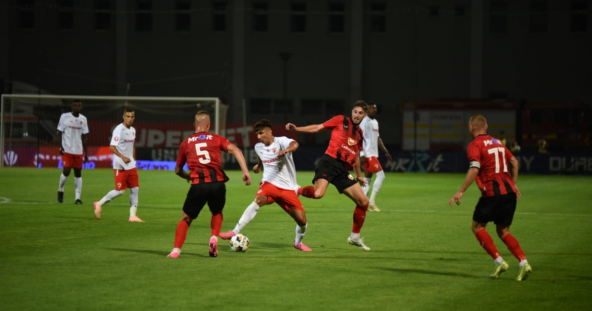 Pontszerzés az első Szuperliga-meccsen