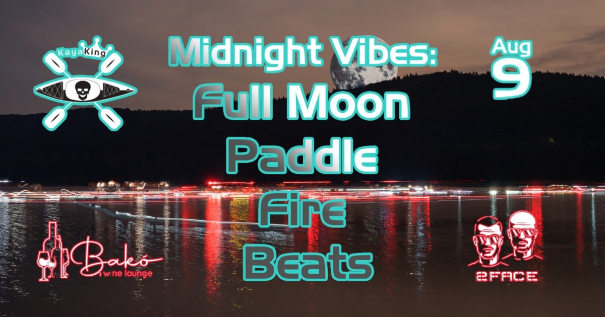 Holdfényes kajakozás