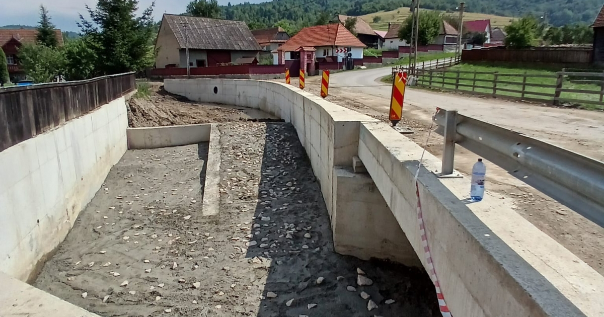 Csíkszéken folytatják a kátyúzást