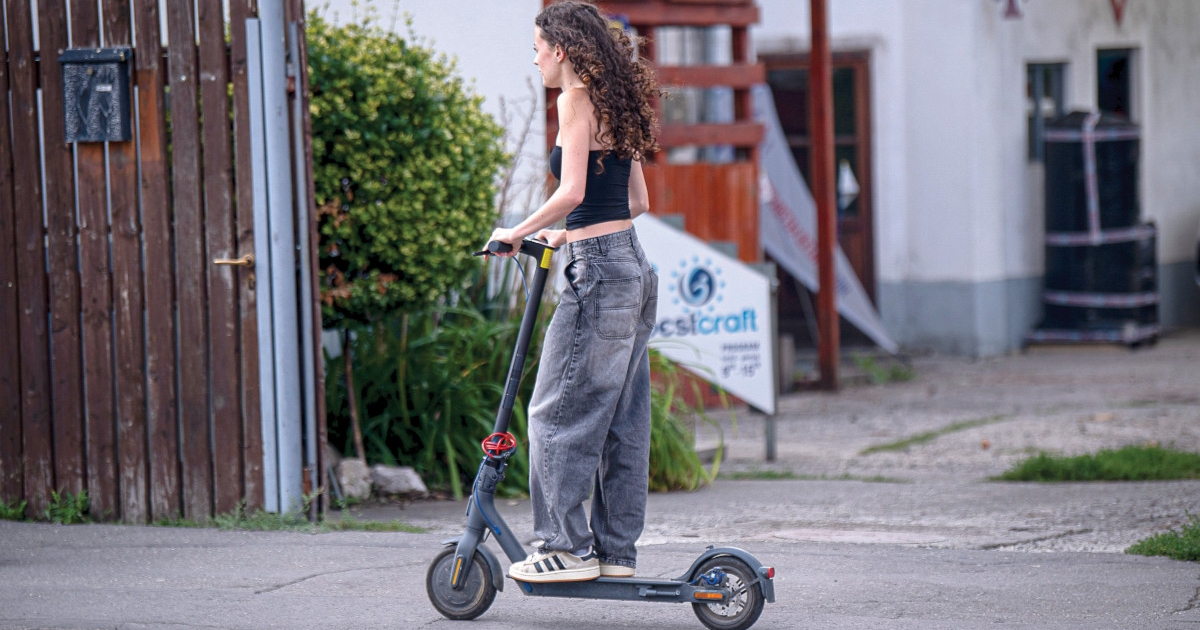 Sokat kockáztat, aki védőfelszerelés nélkül gurul