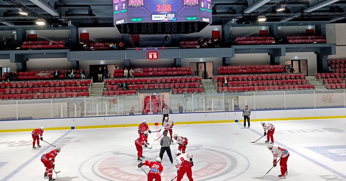 Túl van első meccsén a Remete Ice Aréna