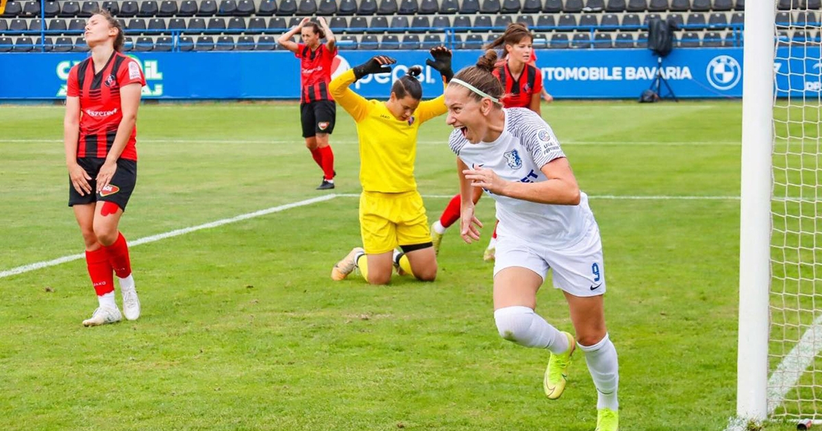 Rangadóval kezdenek a lányok