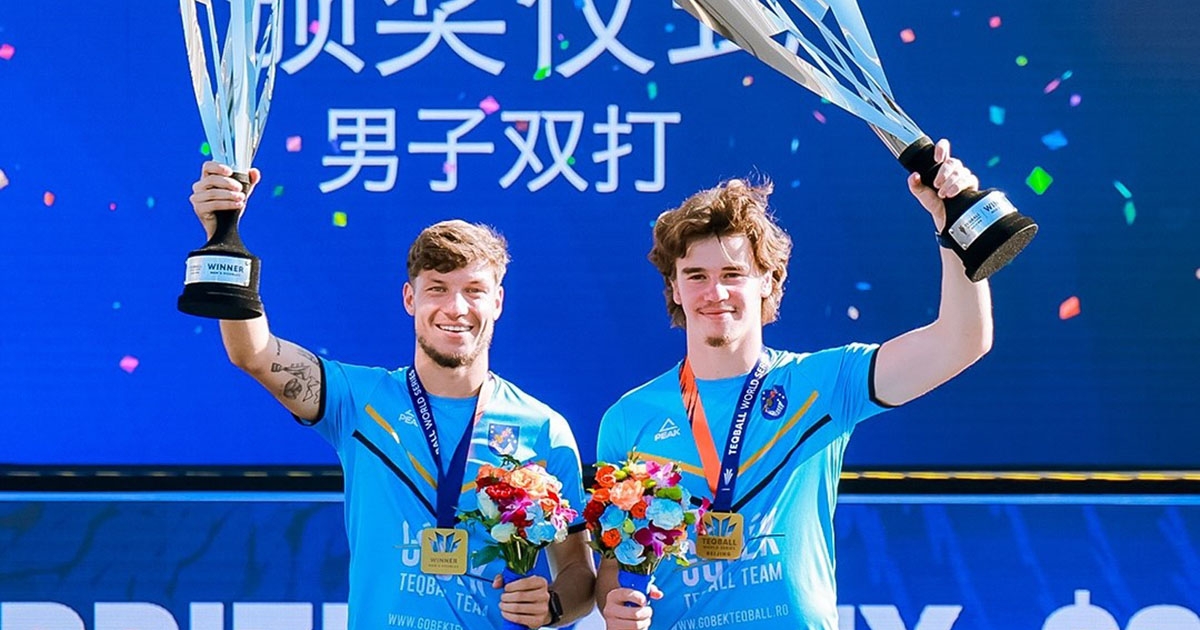 Maradnak a világelitben