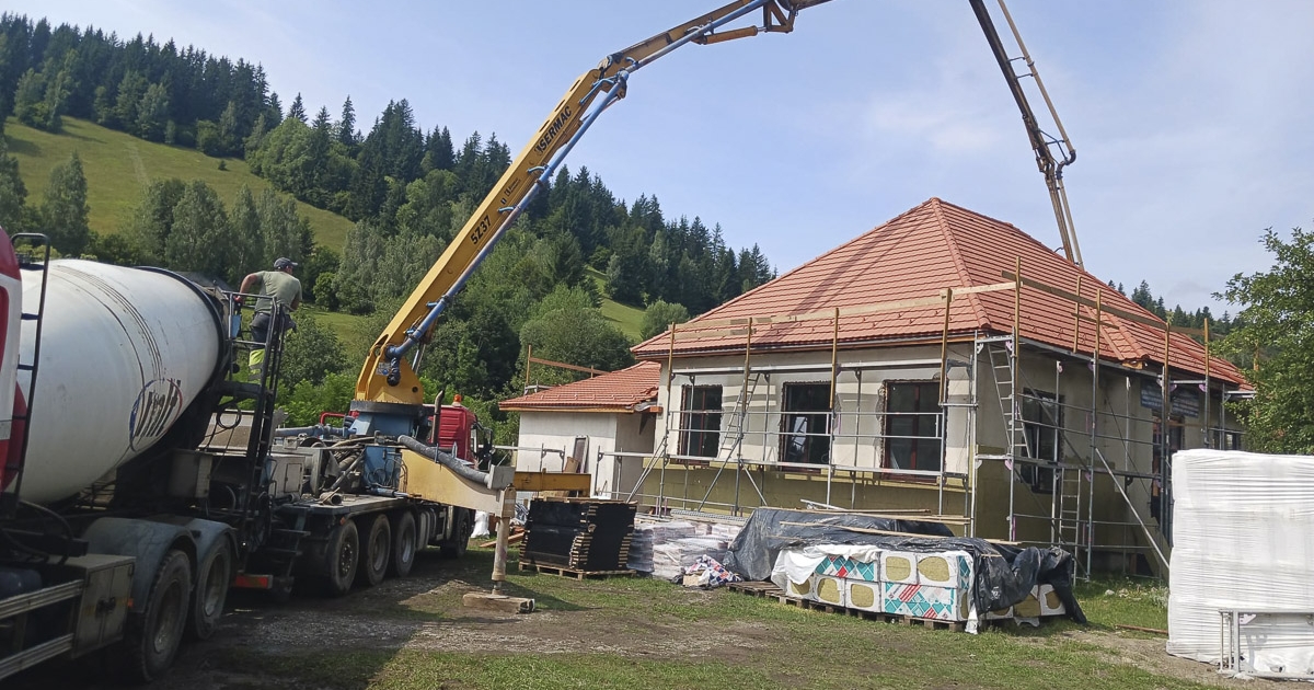 Iskolaépületet korszerűsítettek Hidegségen