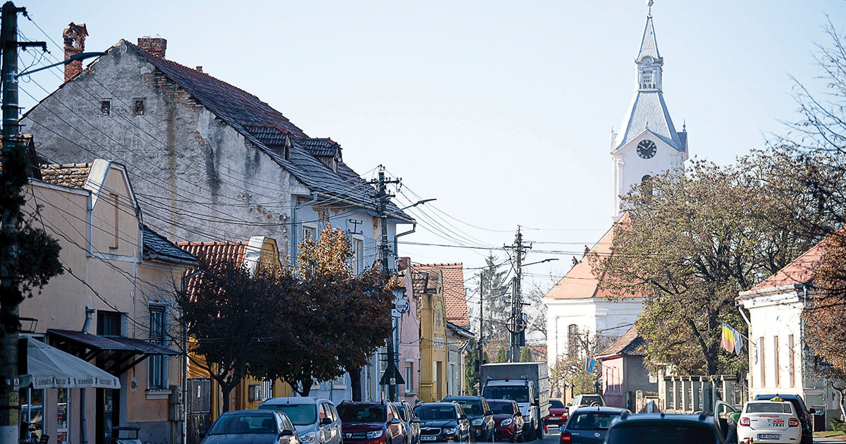 Az önkormányzatok zöme nem tudja fenntartani magát, a települések lakossága is kevés