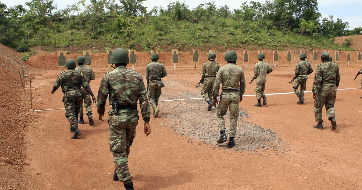 Puccsot kísérelt meg néhány katona Beninben