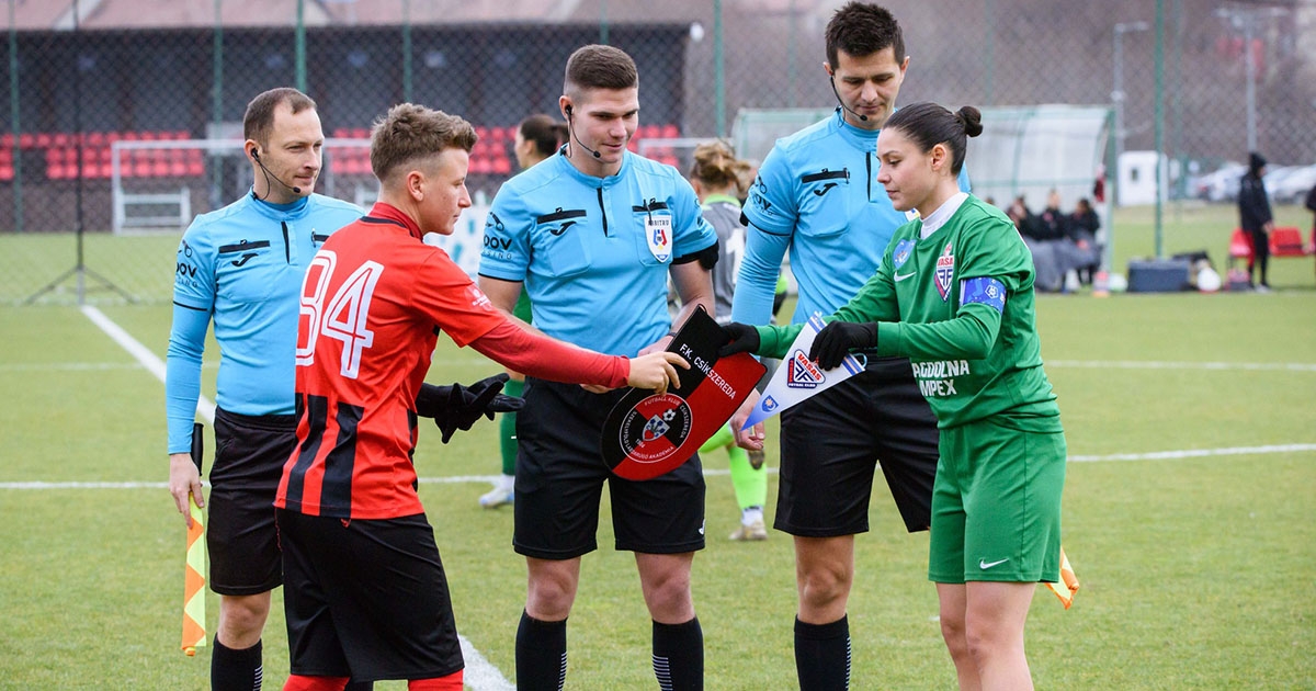 Februárban folytatják a lányok