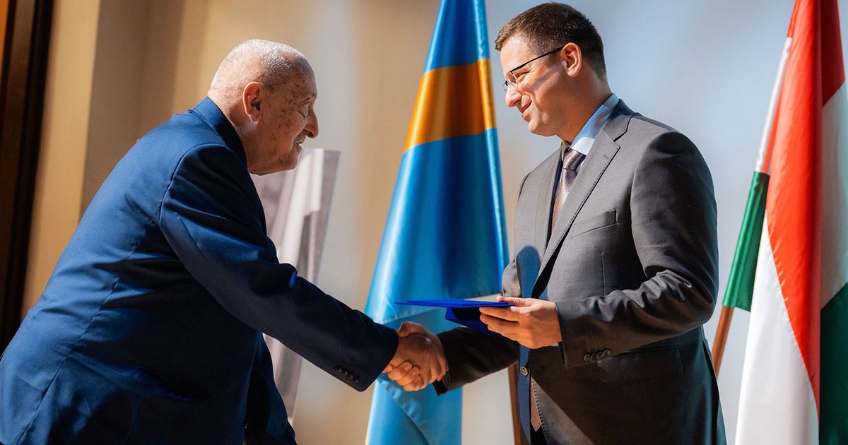 Szolgálatból örökség