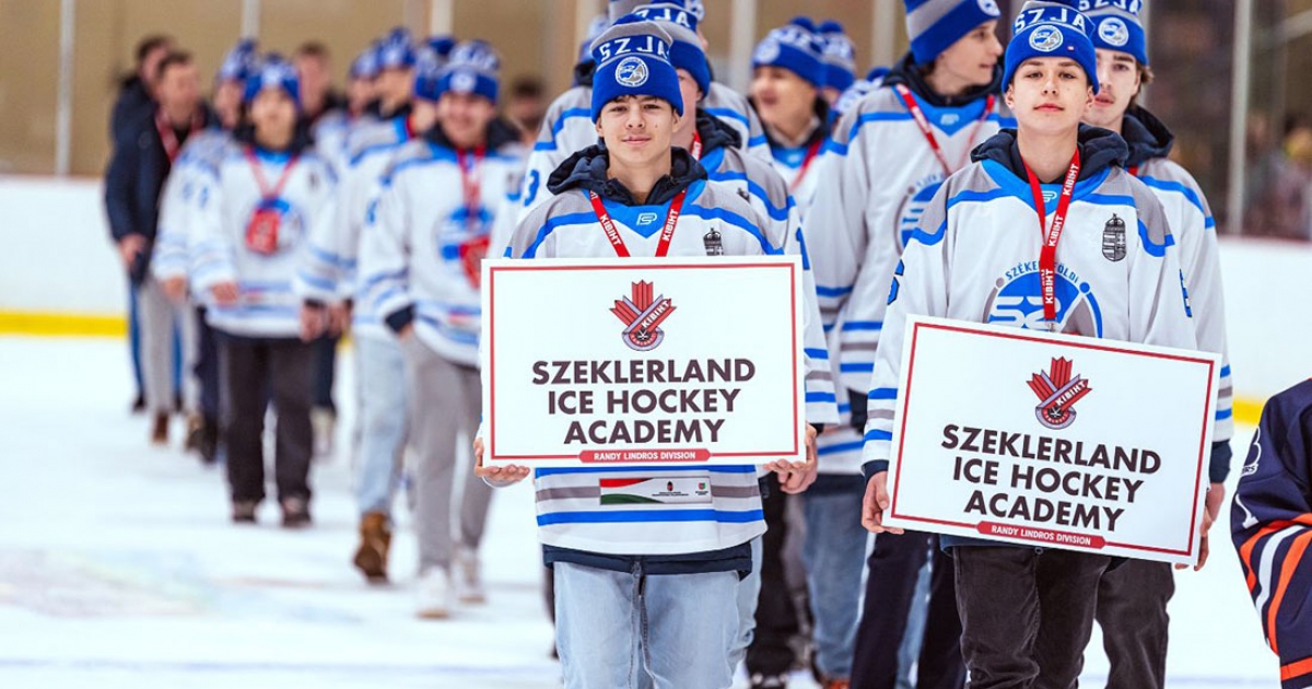 Kanadában nyertek tornát a Székelyföldi Jégkorong Akadémia hokisai