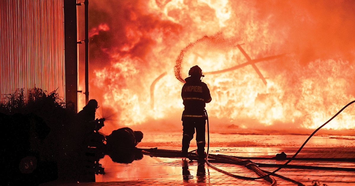 37 alkalommal riasztották a tűzoltókat