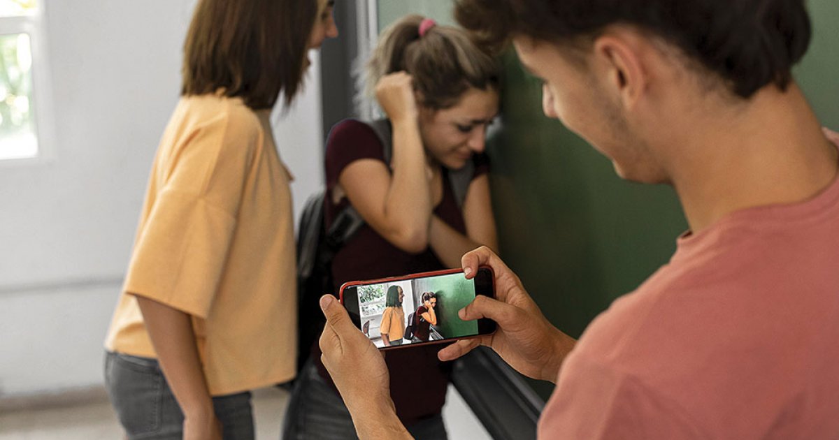 Titkosügynökök az iskolában