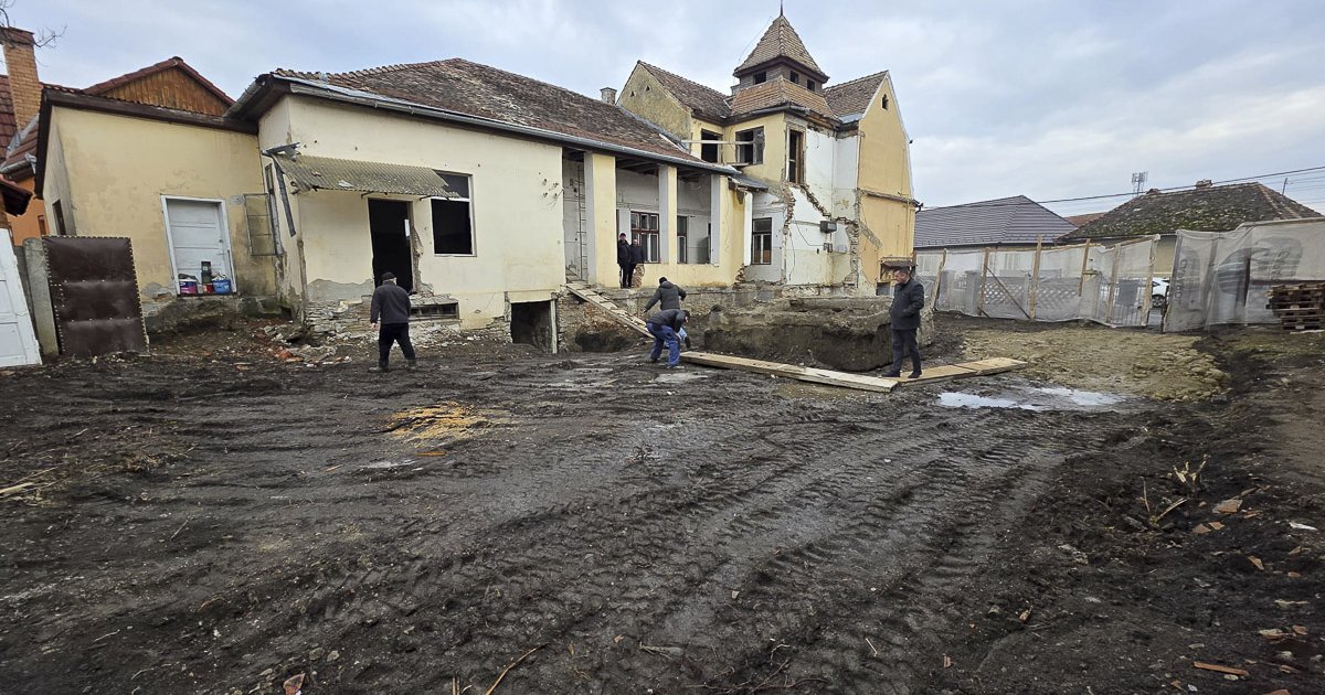 Felújítják a régi poliklinika épületét