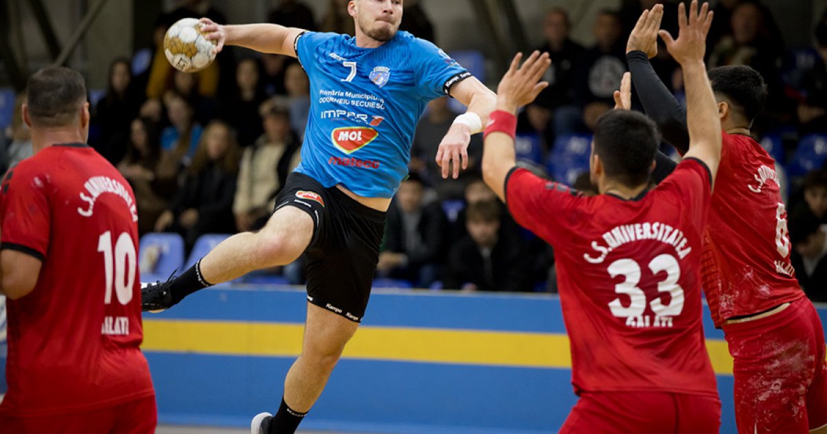 Vereség a felsőház nyitányán