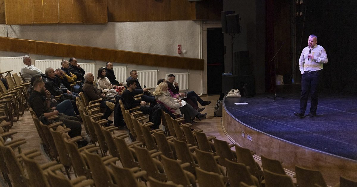 Csökkenti az adókat az önkormányzat