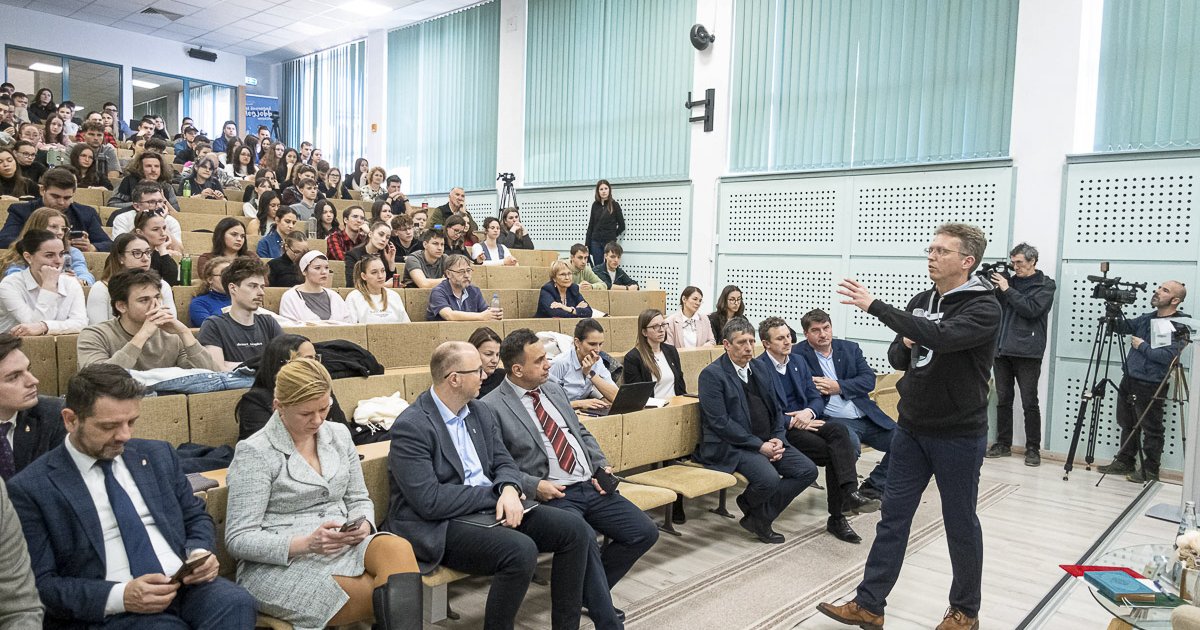 Hankó Balázs Csíkszeredában