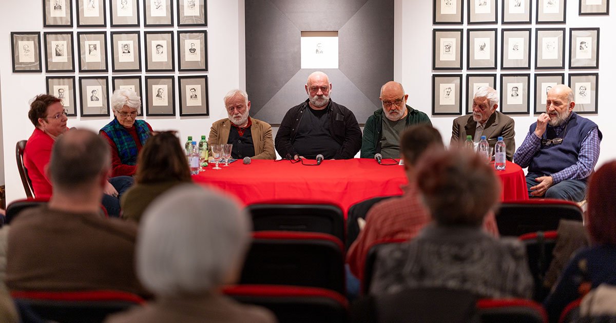 Másfél óra feltámadás