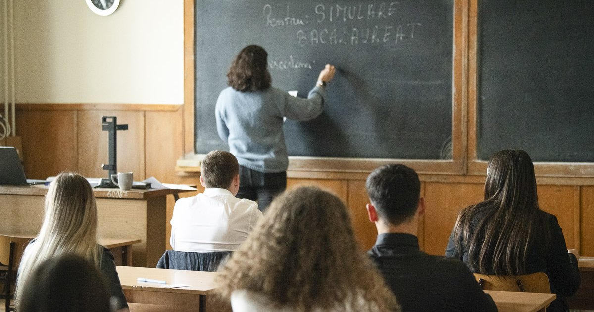 Véget ért a próbaérettségi