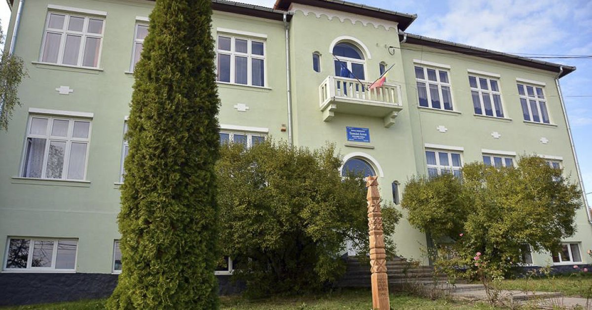 Ebédlővel is bővítenék az épületet