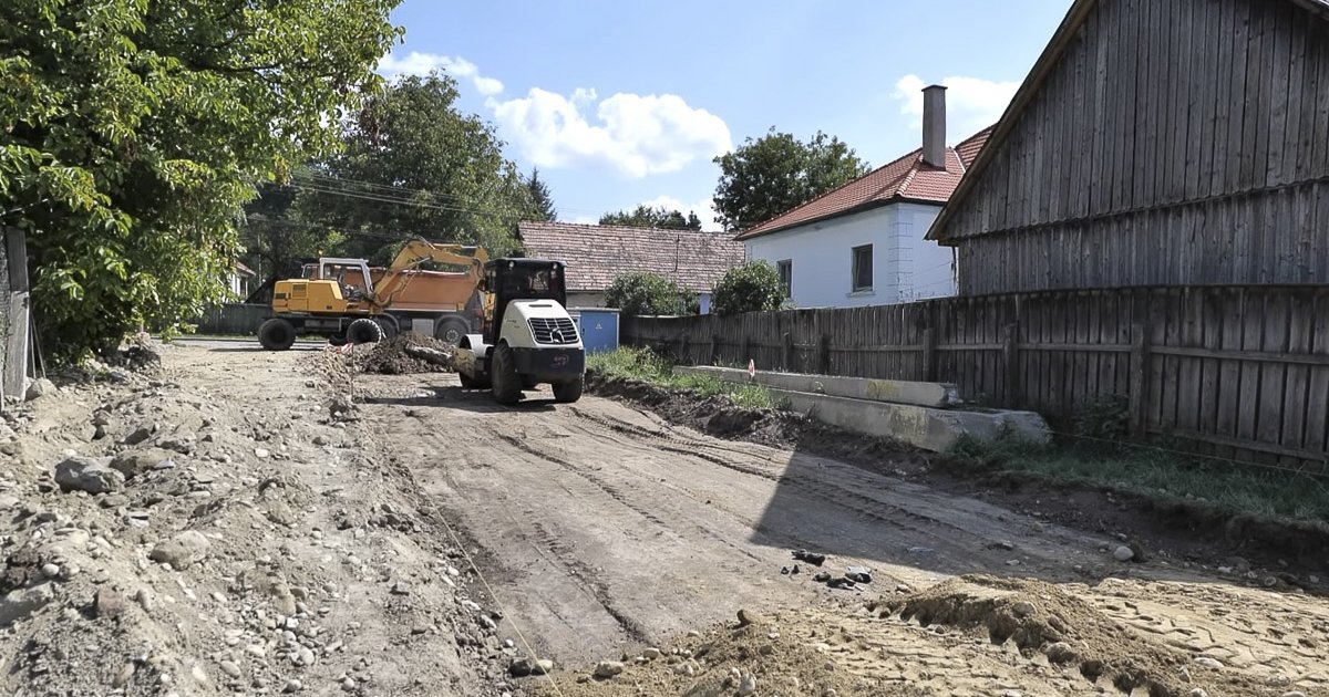 Kerülővel lehet eljutni Alsósófalvára