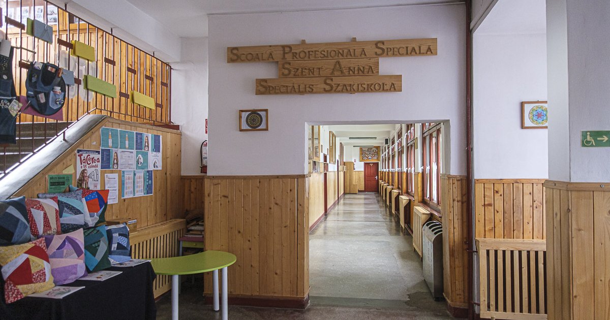 Névváltoztatás előtt a Szent Anna Speciális Szakiskola