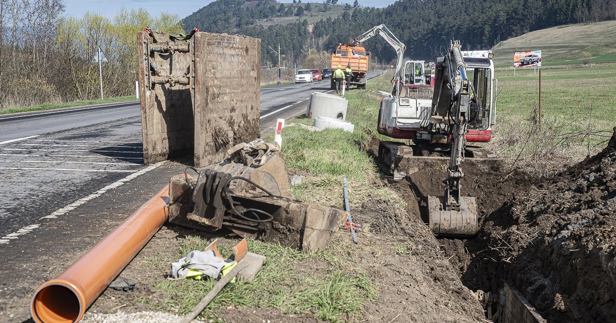 Csapnyitás előtt Csíkszentkirályon