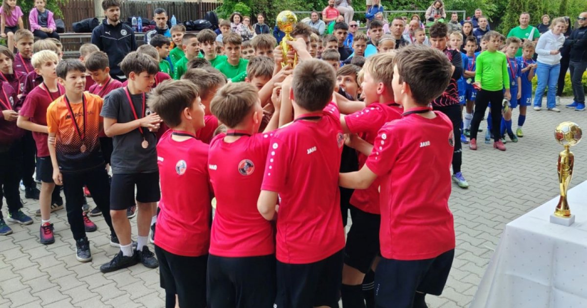 Aranyérmes csíki focisok