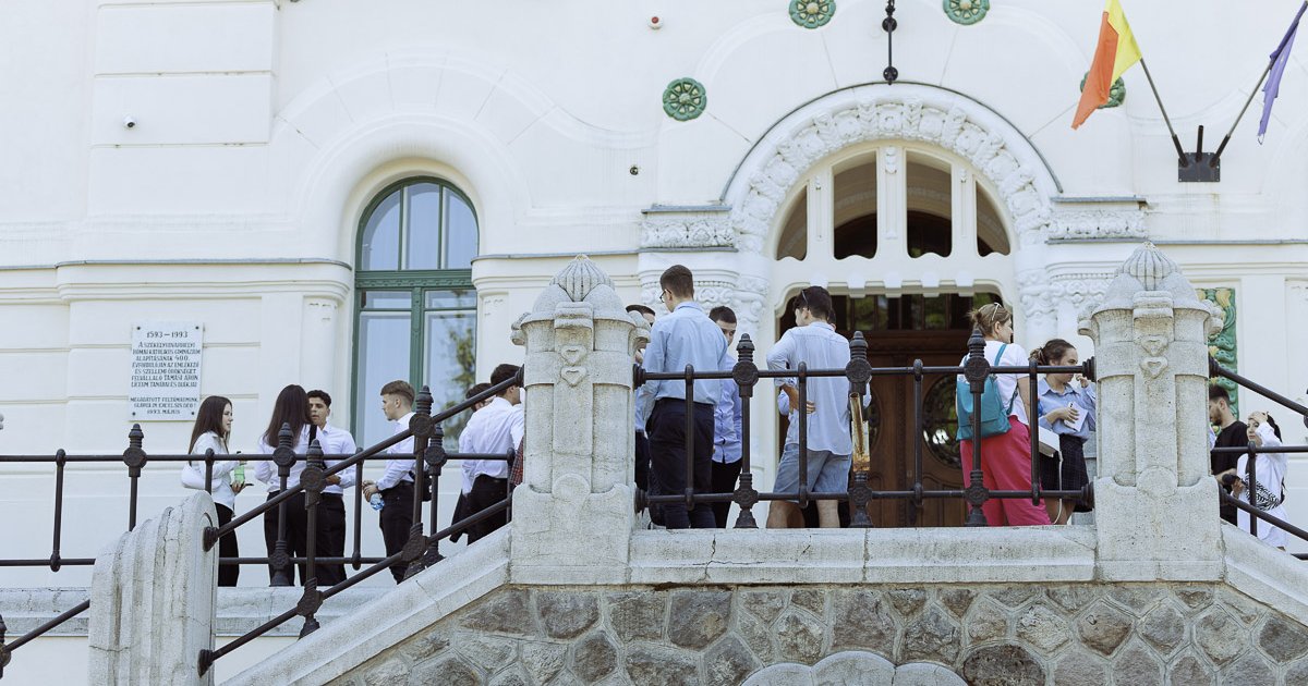 Összhangban a tanterv és a vizsga